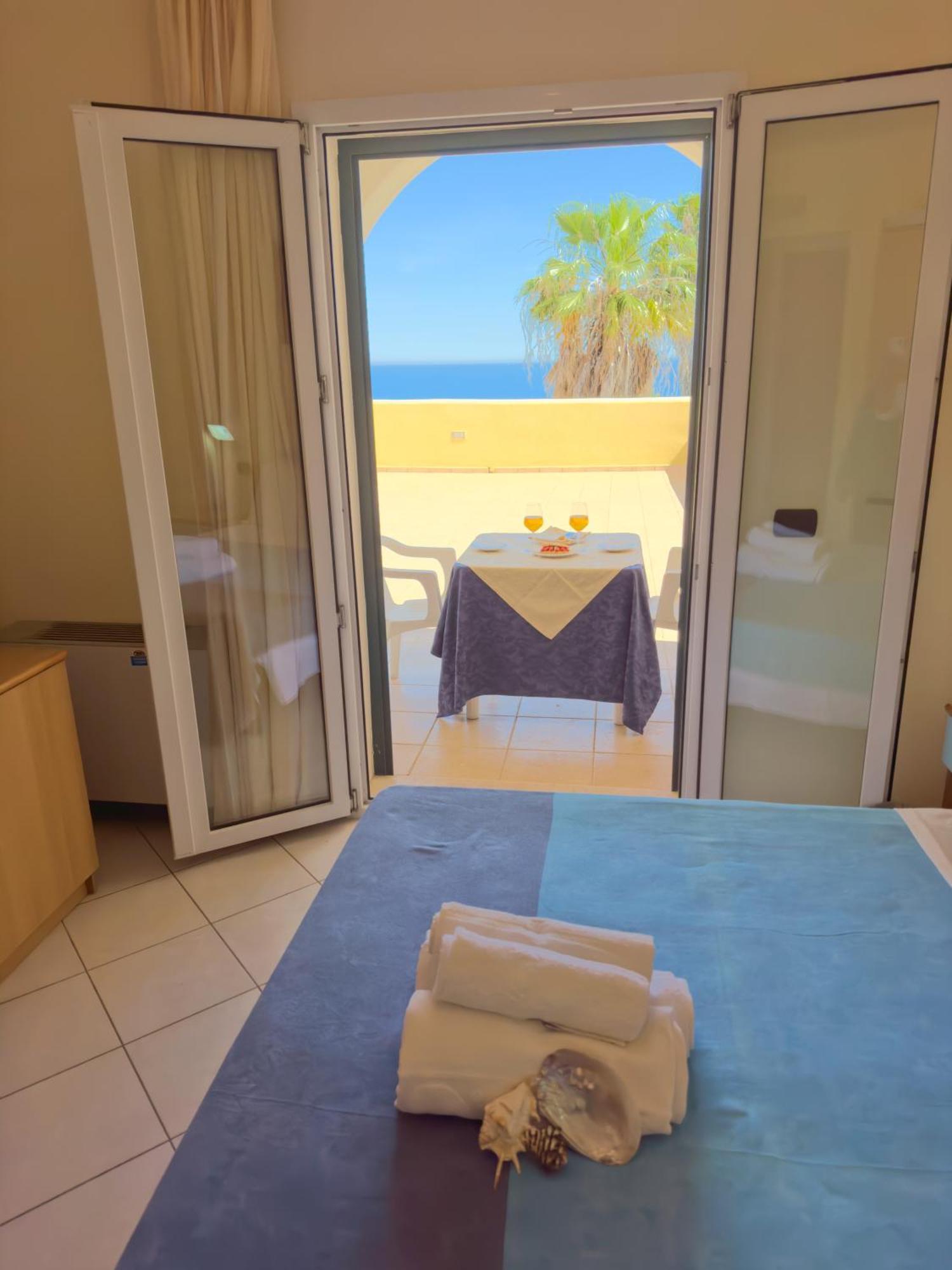 Hotel Alize Santa Cesarea Terme Eksteriør bilde