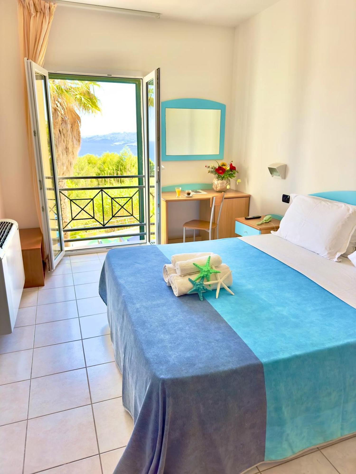 Hotel Alize Santa Cesarea Terme Eksteriør bilde